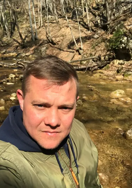 Александр из Франкфурта-на-майне, ищу на сайте знакомства на одну ночь