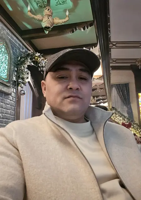 Я Rustam, 35, знакомлюсь без обязательств в Ташкенте
