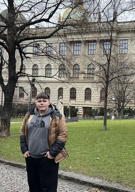 Nazar з Нетішин, шукаю на сайті знайомства без зобов'язань