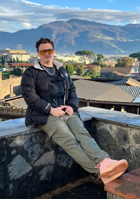 Я Mark, 25, знакомлюсь для приятного времяпровождения в Бельцах