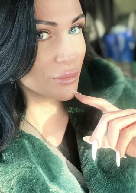 Я Алина, 36, знакомлюсь для постоянных отношений в Амстердаме