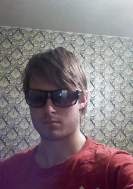 Денис из Полоцка, мне 33, познакомлюсь без обязательств