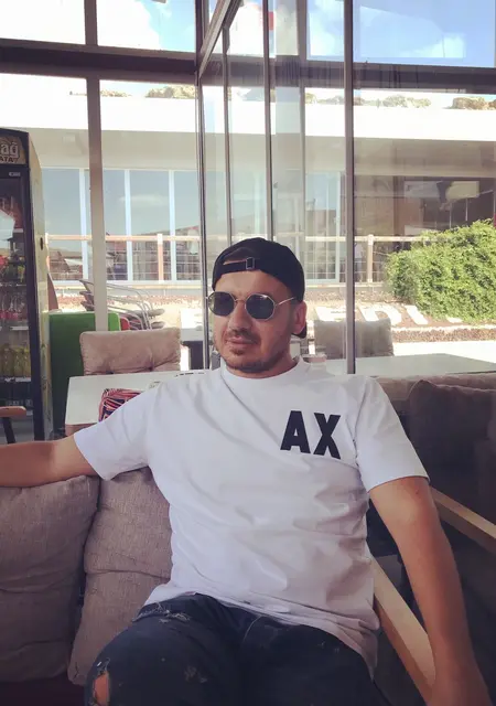 Selahattin из Анкары, ищу на сайте дружбу