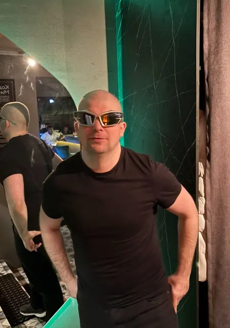 Андрей из Гродно, ищу на сайте знакомства без обязательств