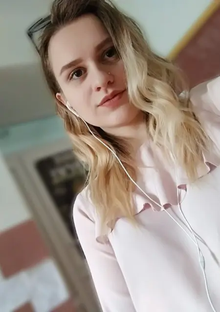 Ира из Чернигова, ищу на сайте дружбу