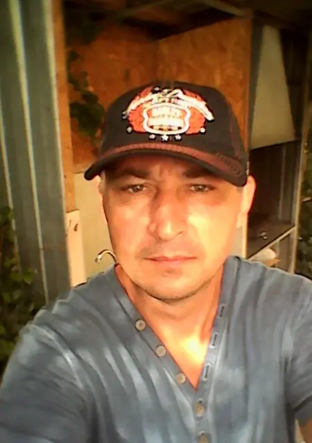 Андрей з Мелітополя, шукаю на сайті знайомства на одну ніч