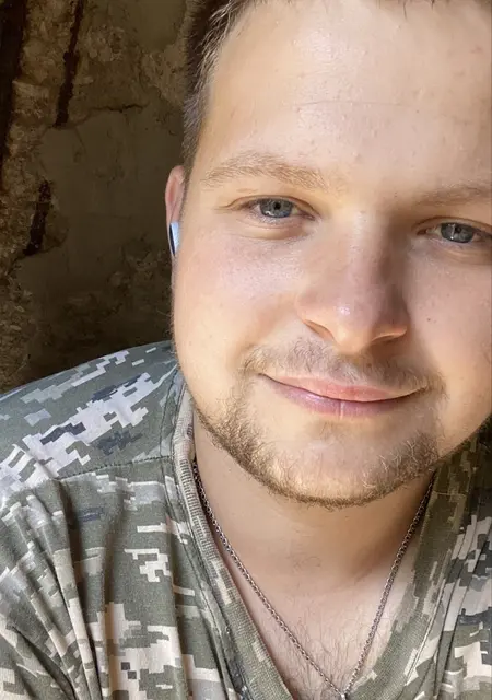 Євгеній з Решетилівка, мені 24 років, познайомлюсь на одну ніч