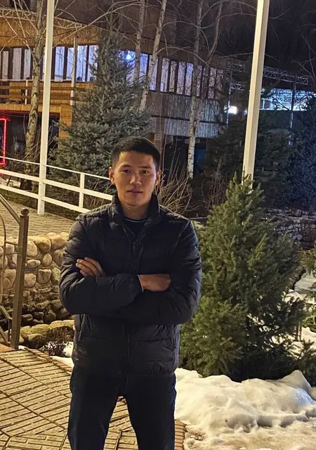 Magzhan из Тараза, мне 27, познакомлюсь без обязательств