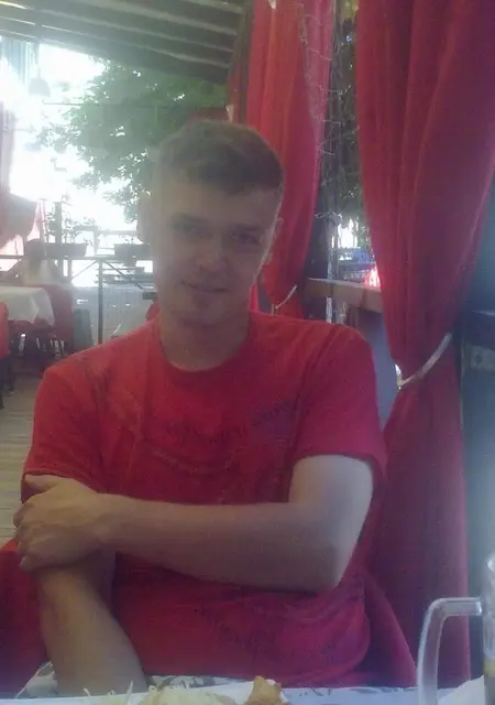 Я Паша, 43 років, знайомлюсь без зобов'язань у Чортків