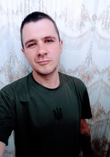 Евгений из Житомира, ищу на сайте знакомства на одну ночь