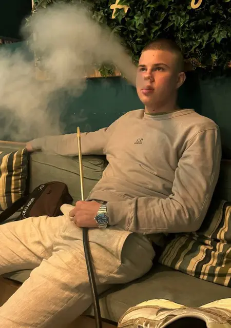 Я Eugene, 19, знакомлюсь без обязательств в Санта-крус-де-тенерифе