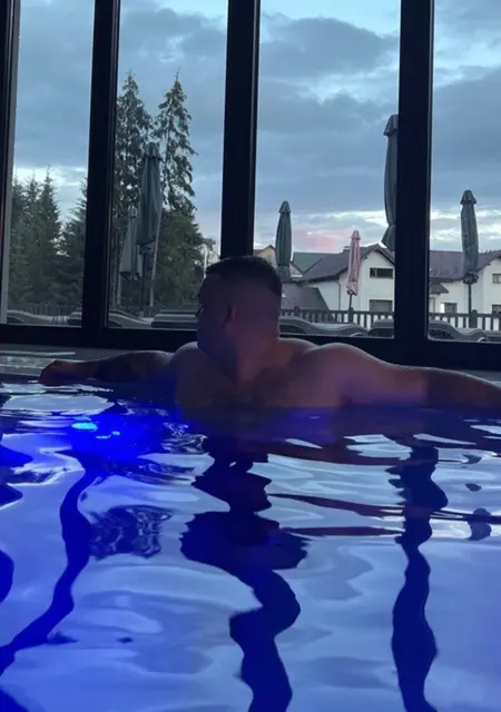 Я Ruslan, 26, из Чорткова, ищу знакомство для совместных путешествий