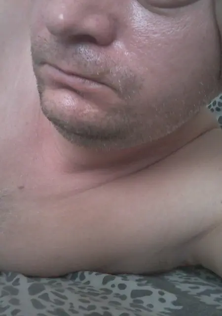 Вик из Молодечно, мне 44, познакомлюсь на одну ночь