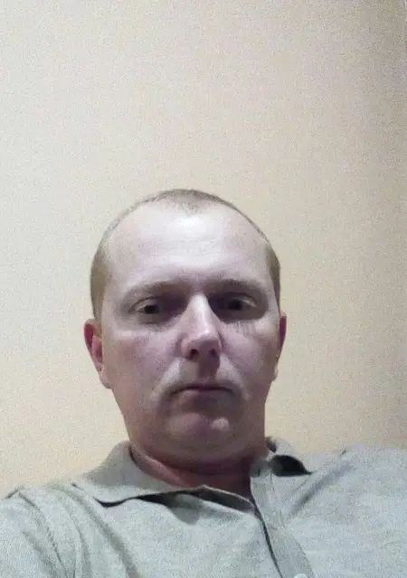 Адам з Львова, мені 40 років, познайомлюсь для вірт