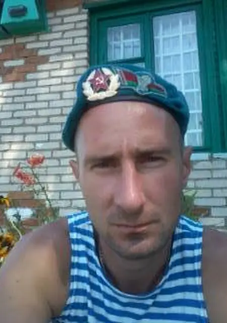 Алексей из Жлобина, мне 40, познакомлюсь для общения