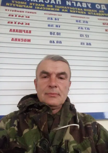 Я Oleg, 53, из Николаева, ищу знакомства без обязательств