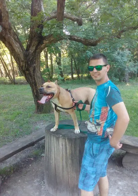 Я Денис, 39, из Чернигова, ищу знакомство для общения