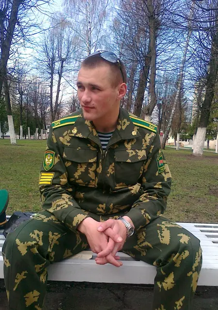 Я Дмитрий, 35, из Ошмянов, ищу знакомство для приятного времяпровождения