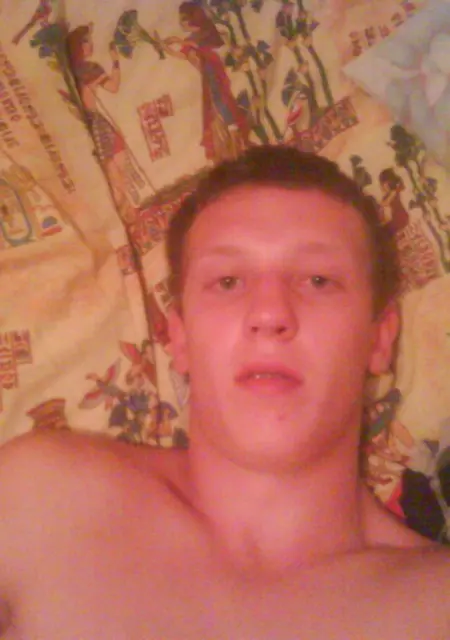 Александр из Слуцка, ищу на сайте знакомства на одну ночь