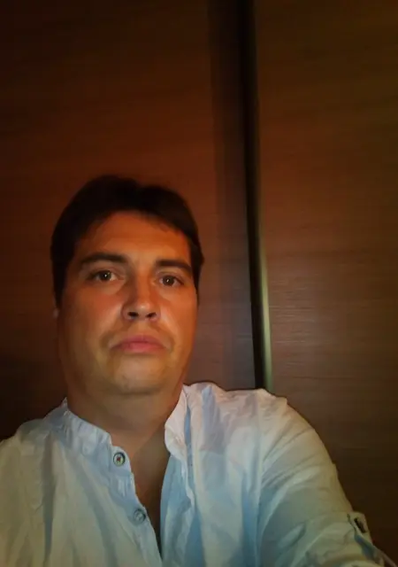 Я Сергей, 50 років з Харкова, шукаю знайомства без зобов'язань