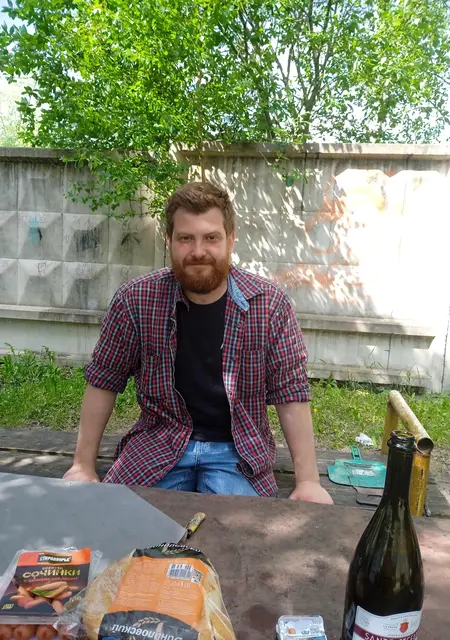 Я Юрий, 29, из Цюриха, ищу знакомство для дружбы