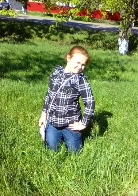 Я Поля, 31, знакомлюсь для вирта в Глобине