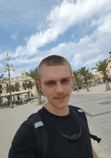 Я Антон, 32, из Килии, ищу знакомство для постоянных отношений