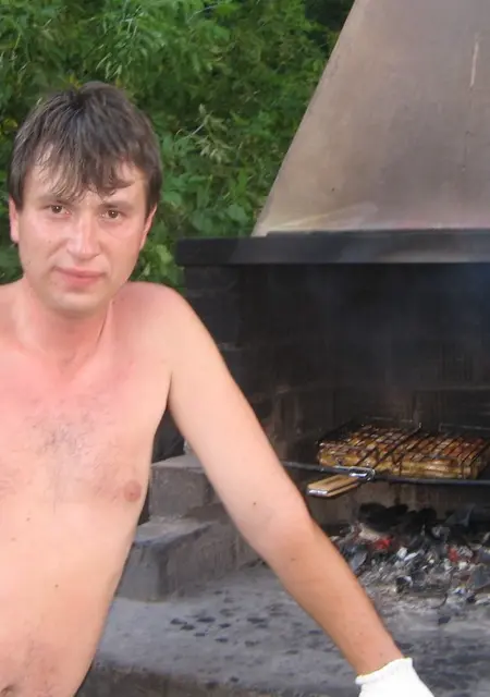 Я Леха, 48, из Речицы, ищу знакомства на одну ночь