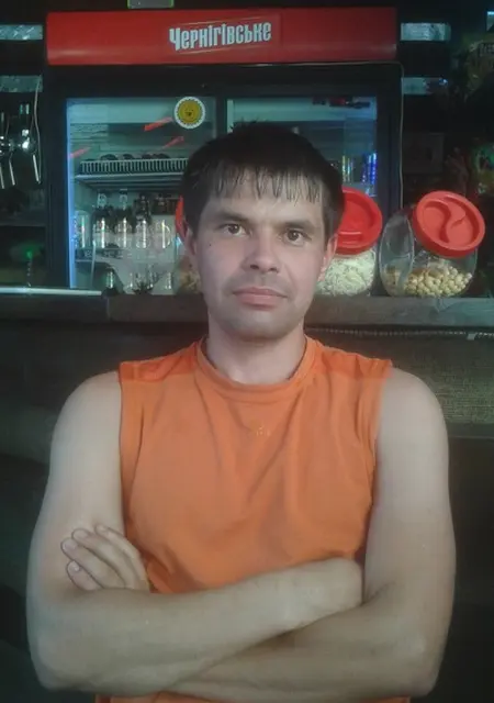 Юрам з Івано-Франківськ, мені 38 років, познайомлюсь для постійні стосунки