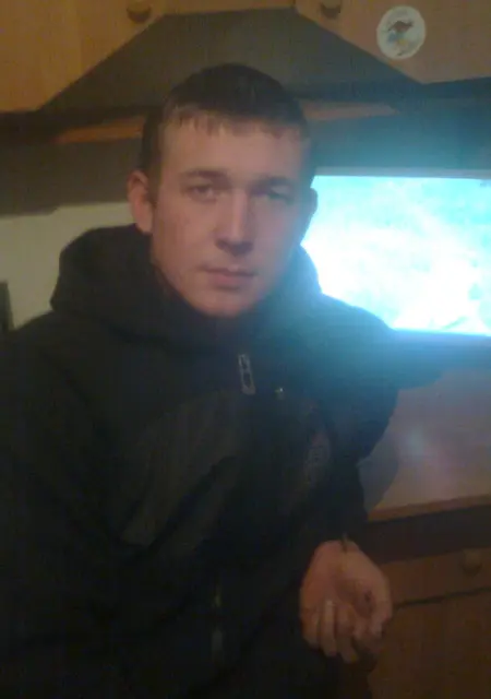 Я Антон, 39 років з Гайворона, шукаю знайомство для постійних стосунків