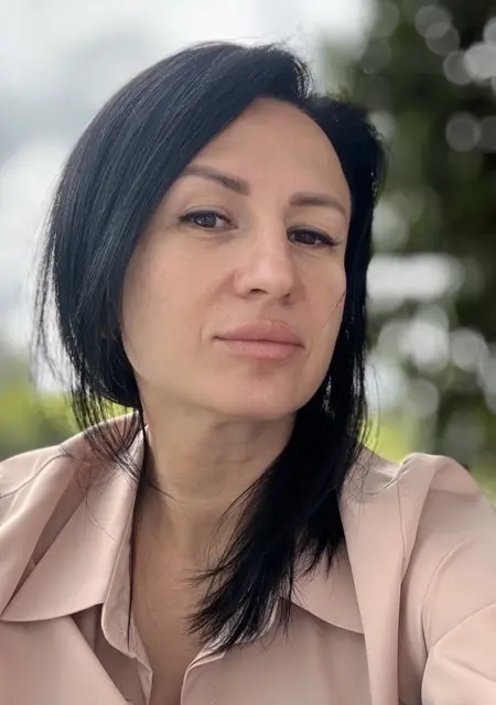 Я Юлия, 41, знакомлюсь для открытые отношения в Оттаве