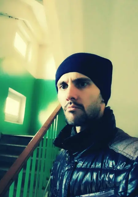 Дима из Мозыря, мне 38, познакомлюсь без обязательств