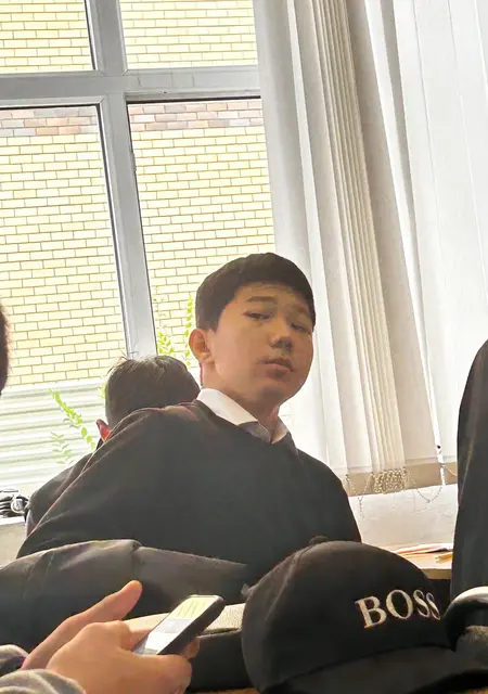 Азамат из Кызылорды, мне 19, познакомлюсь для вирта