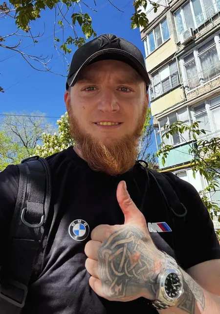 Я Семен, 28, из Рима, ищу знакомство для совместных путешествий