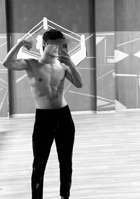 Ислам из Черкасс, ищу на сайте знакомства на одну ночь