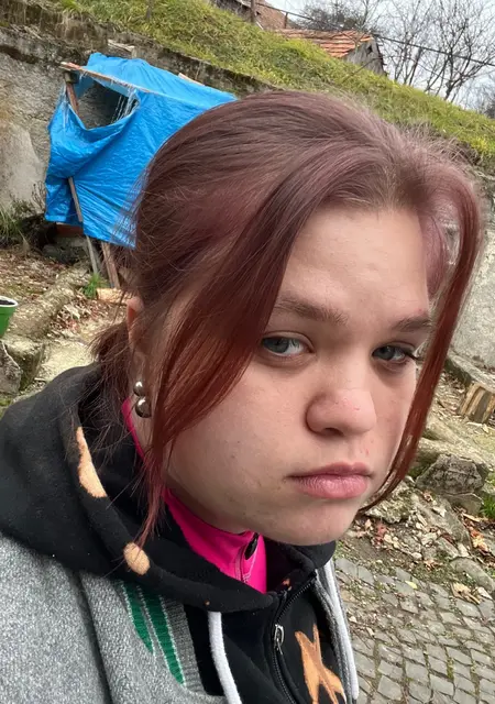 Я Виолета, 19, из Мукачева, ищу знакомство для дружбы