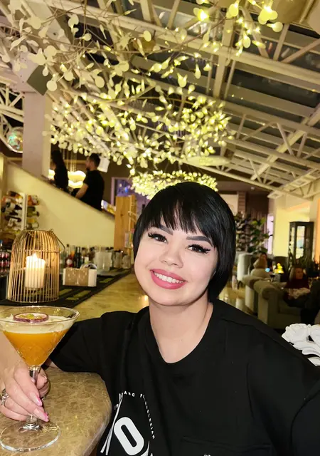 Вита из Одессы, мне 55, познакомлюсь для открытые отношения