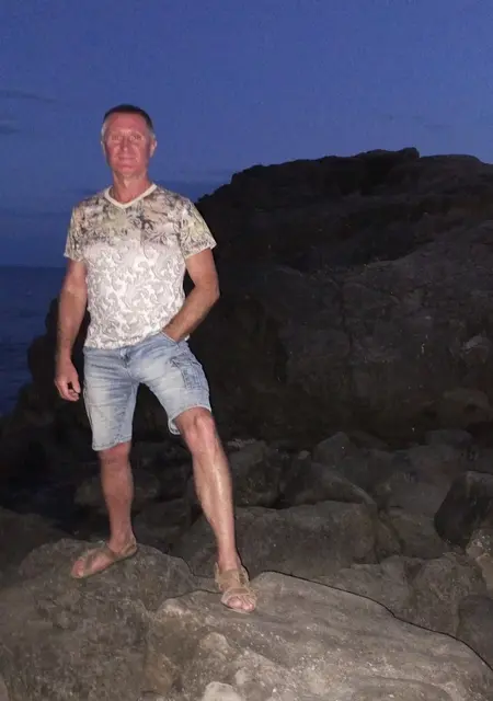 Я Gender, 55, знакомлюсь для приятного времяпровождения в Энергодаре