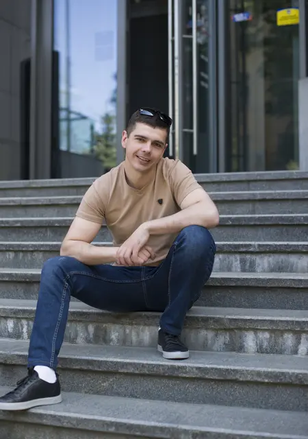 Алексей из Полтавы, мне 33, познакомлюсь на одну ночь