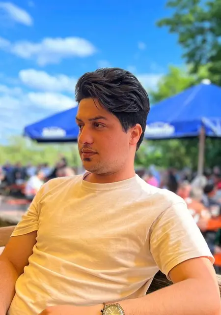 Я Mehdi, 29, знакомлюсь для приятного времяпровождения в Мюнхене
