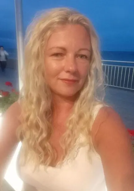 Я Andzi, 41, из Варшавы, ищу знакомство