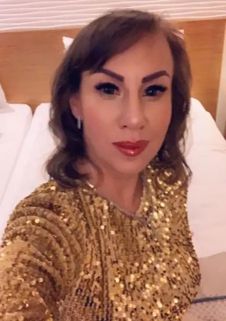 Я Кристина, 40, из Стамбула, ищу знакомство