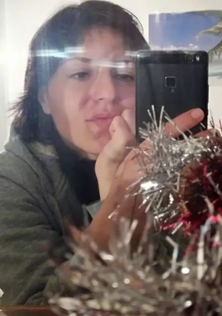 Я Ivelina, 43, из Мадрида, ищу знакомство для общения