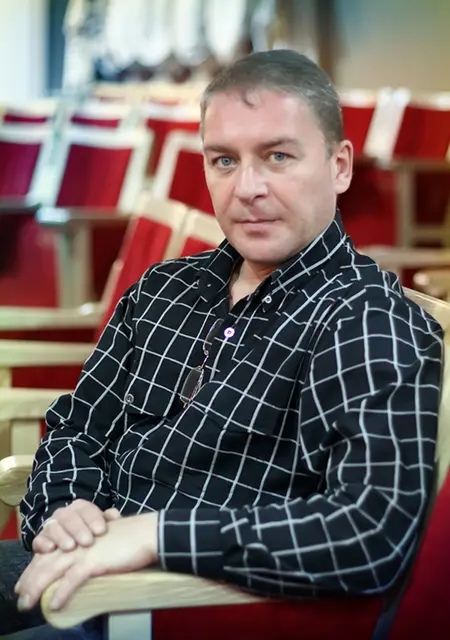 Я Михаил, 55 років, знайомлюсь на одну ніч у Одесі