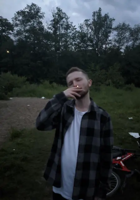 Руслан з Житомира, мені 25 років, познайомлюсь для дружби