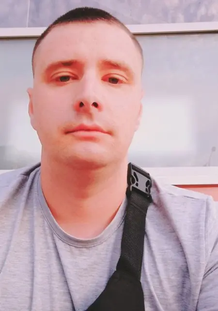 Максим з Клевани, мені 28 років, познайомлюсь для вірт