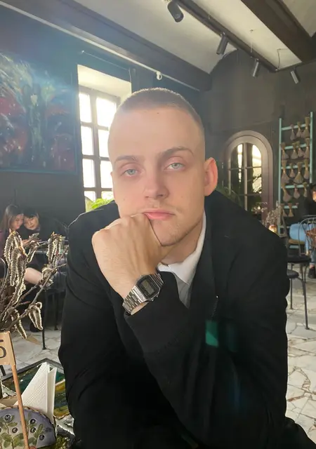Я Ярослав, 21, знакомлюсь для вирта в Бобруйске
