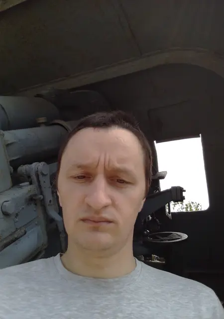 Сергей из Солигорска, мне 31, познакомлюсь без обязательств