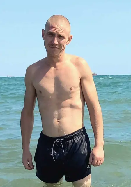 Я Петер, 36, из Брно, ищу знакомства без обязательств