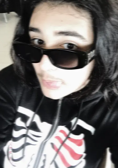 Yuri из Бари, ищу на сайте постоянные отношения